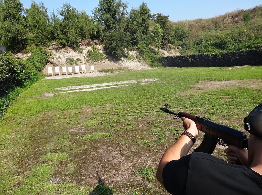 SHOOTING RANGE SHOOTING RANGE PRAGUE